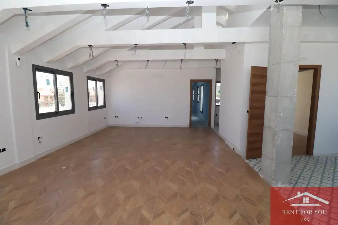 Haus oder Chalet zum Verkauf in Alhaurín de la Torre mit Privatgarten, Terrasse und Schwimmbad