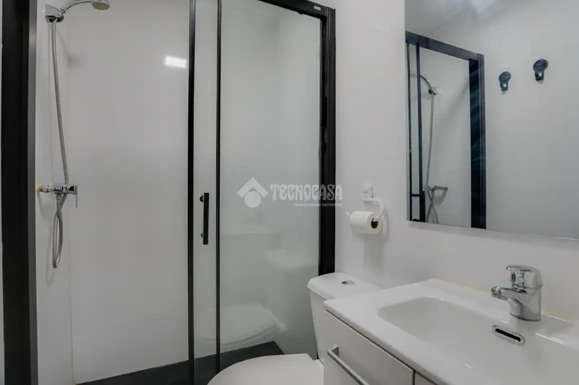 Badezimmer von Geschaftsraum zum Verkauf in L'Hospitalet de Llobregat