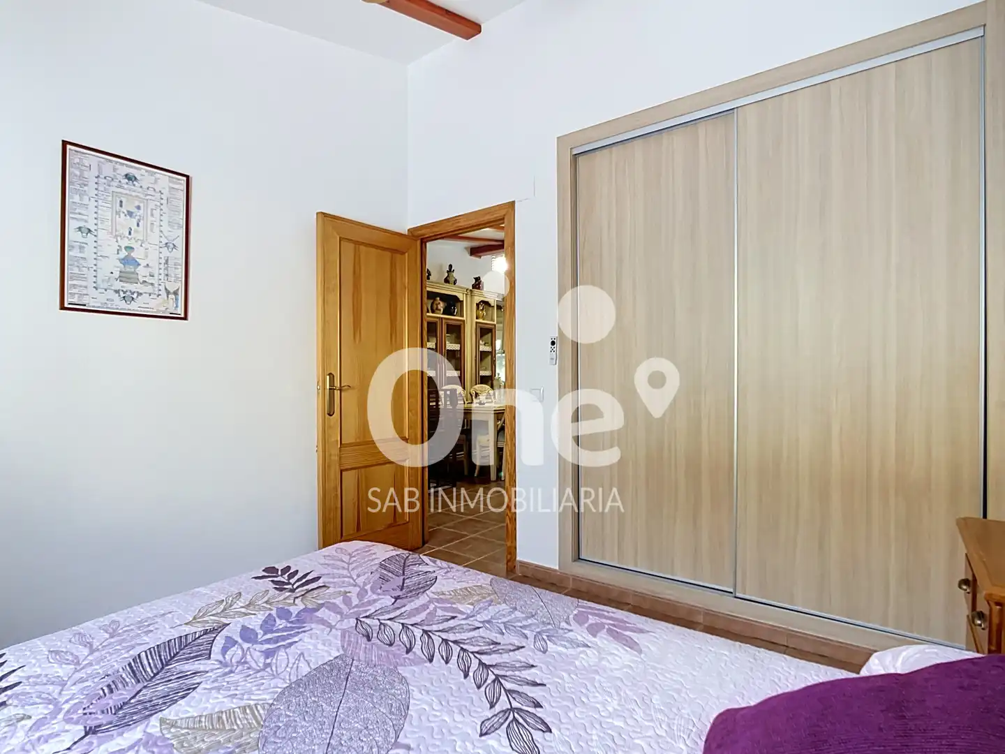 Dormitori de Casa adosada en venda en La Pobla de Vallbona amb Aire condicionat, Jardí privat i Terrassa