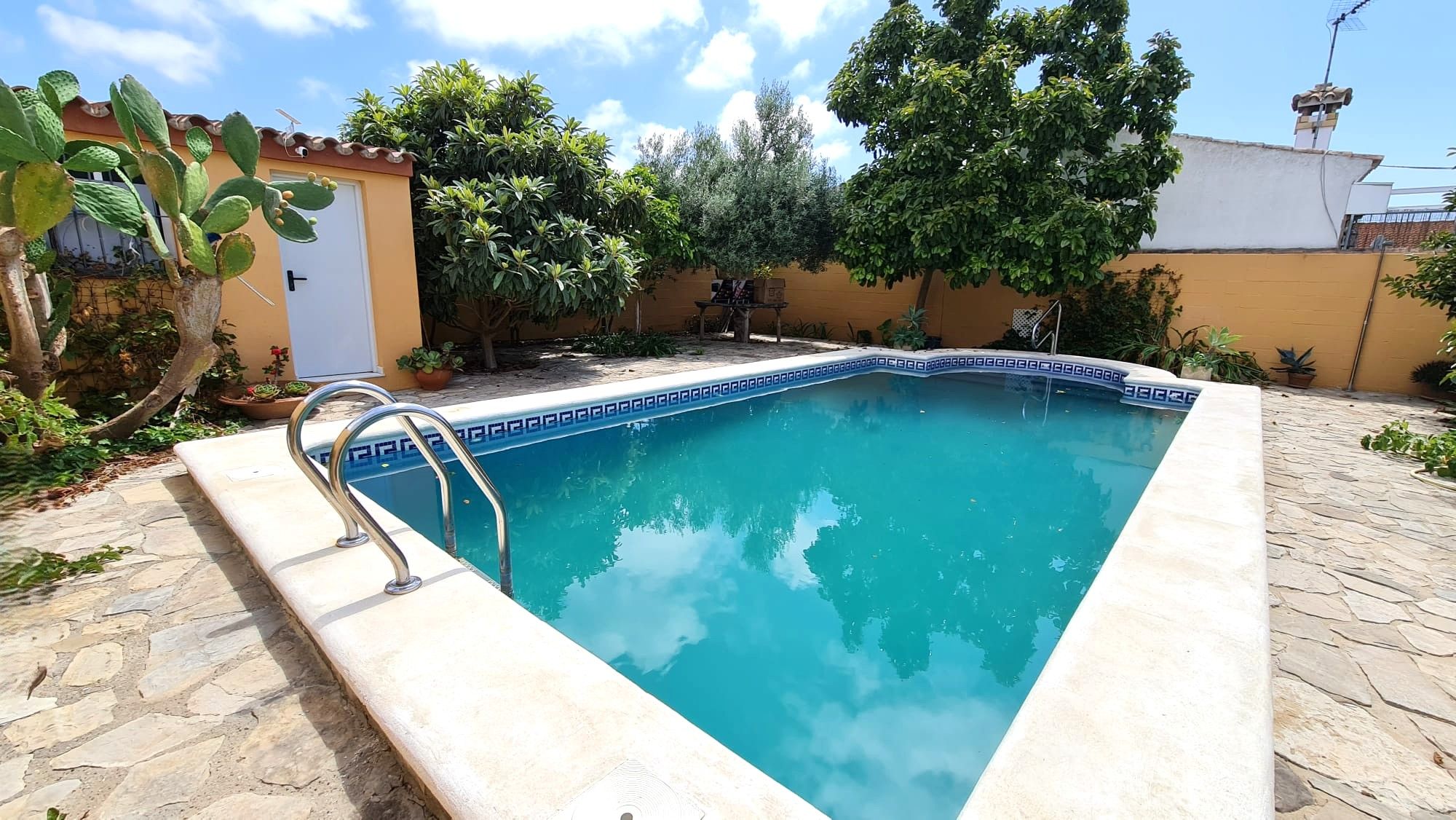 Swimming pool of House or chalet for sale in Chiclana de la Frontera  with Private garden, Terrace and Swimming Pool