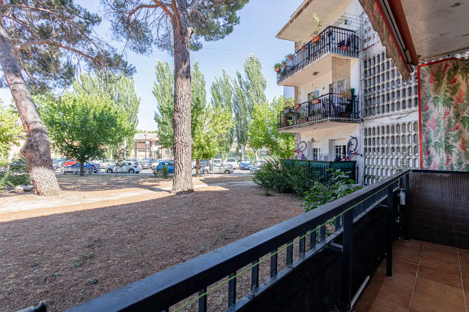 Vista exterior de Pis en venda en Collado Villalba amb Calefacció, Parquet i Terrassa