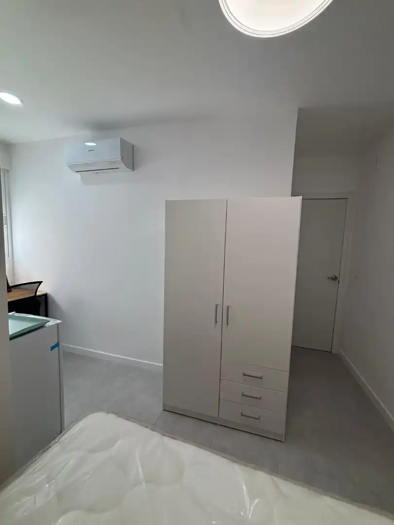Habitació a Calle Maestro Priego López, 17, Ciudad Jardín - Zoco