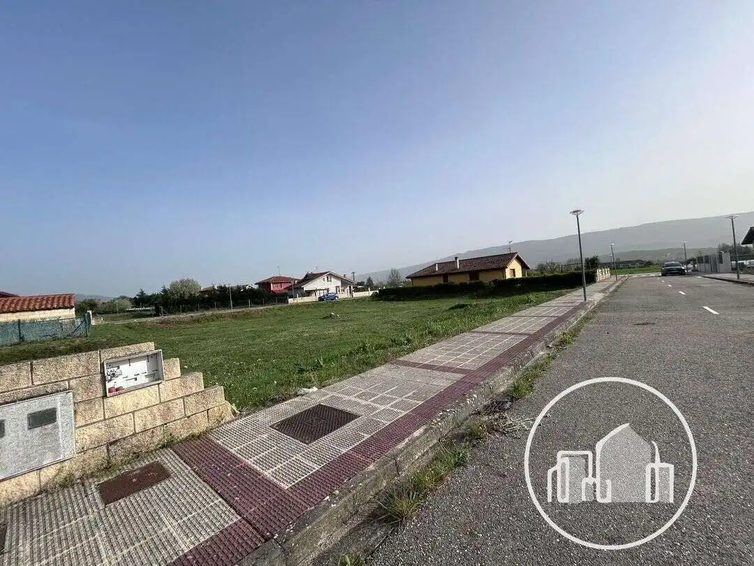 Residential land for sale in Medina de Pomar, imagen 2