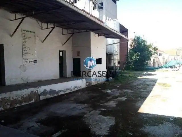 Fabrikhallen zum Verkauf in Calle VAGON, Tielmes