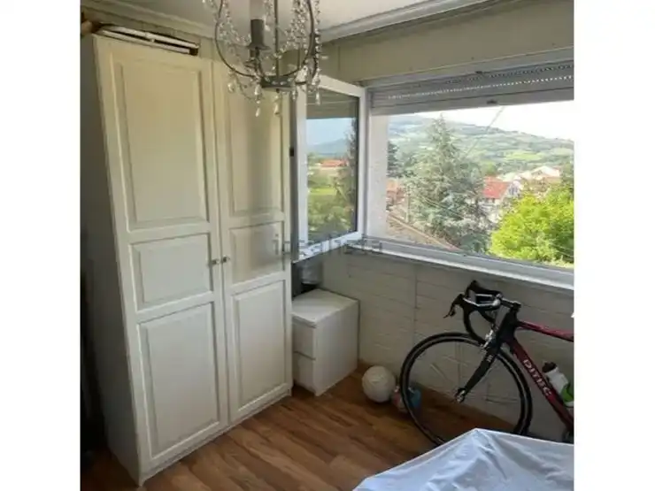 Habitación de Casa o chalet en venta en Bárcena de Pie de Concha con Jardín privado, Parquet y Trastero