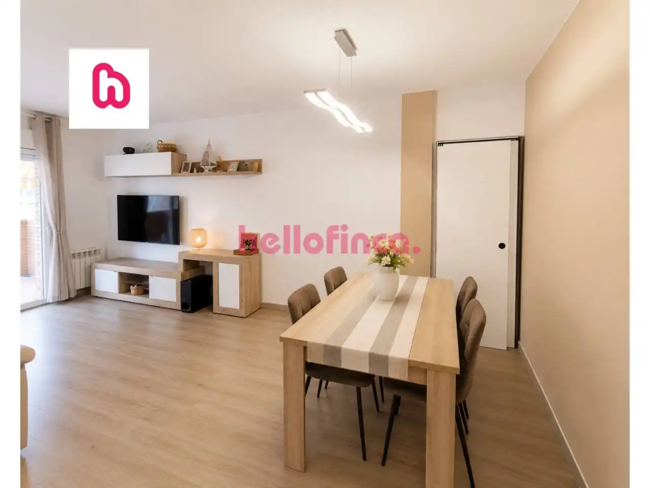 Flat with terrace for sale in Paseo Camp del Roure, imagen 3