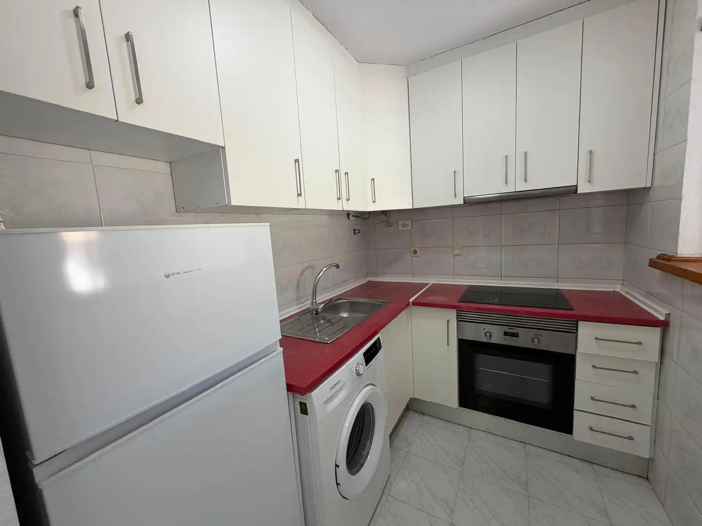 Kitchen of Flat for sale in Torrevieja  with Air Conditioner, Terrace and Community pool