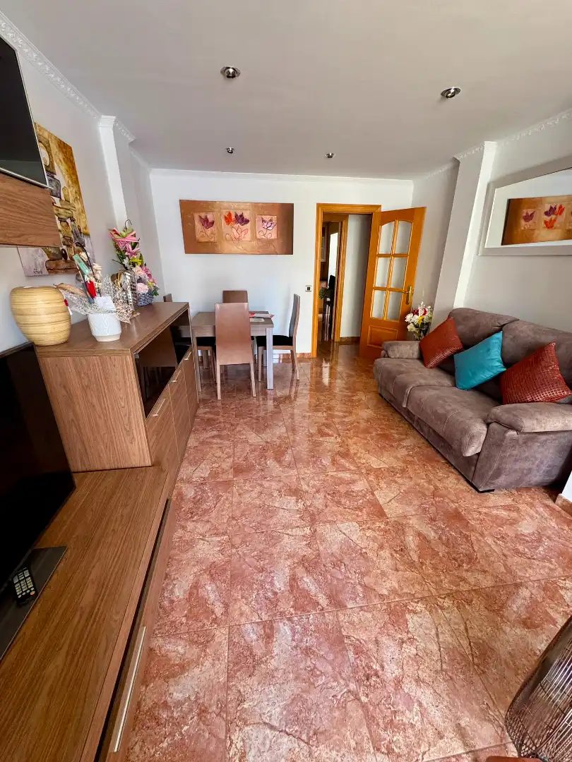 Appartamento con terrazza in vendita a Avinguda de Guatemala