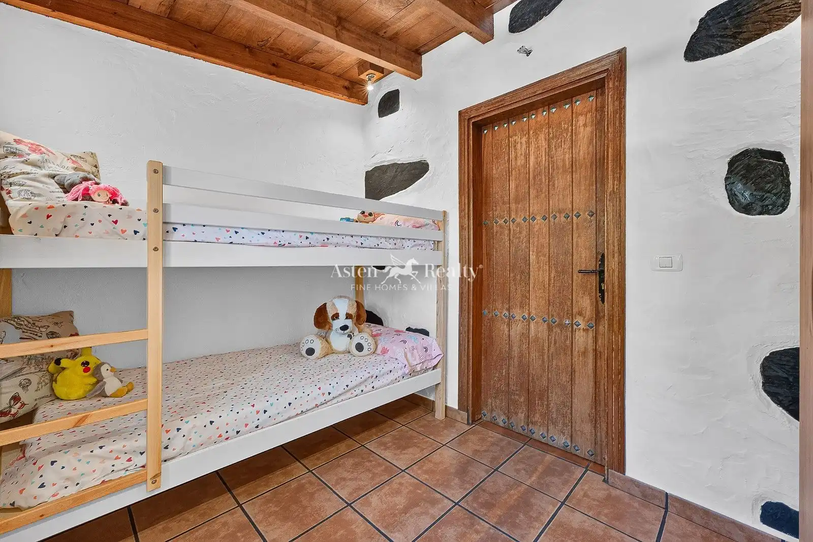 Bedroom of Houses for sale in Guía de Isora  with Air Conditioner, Private garden and Terrace