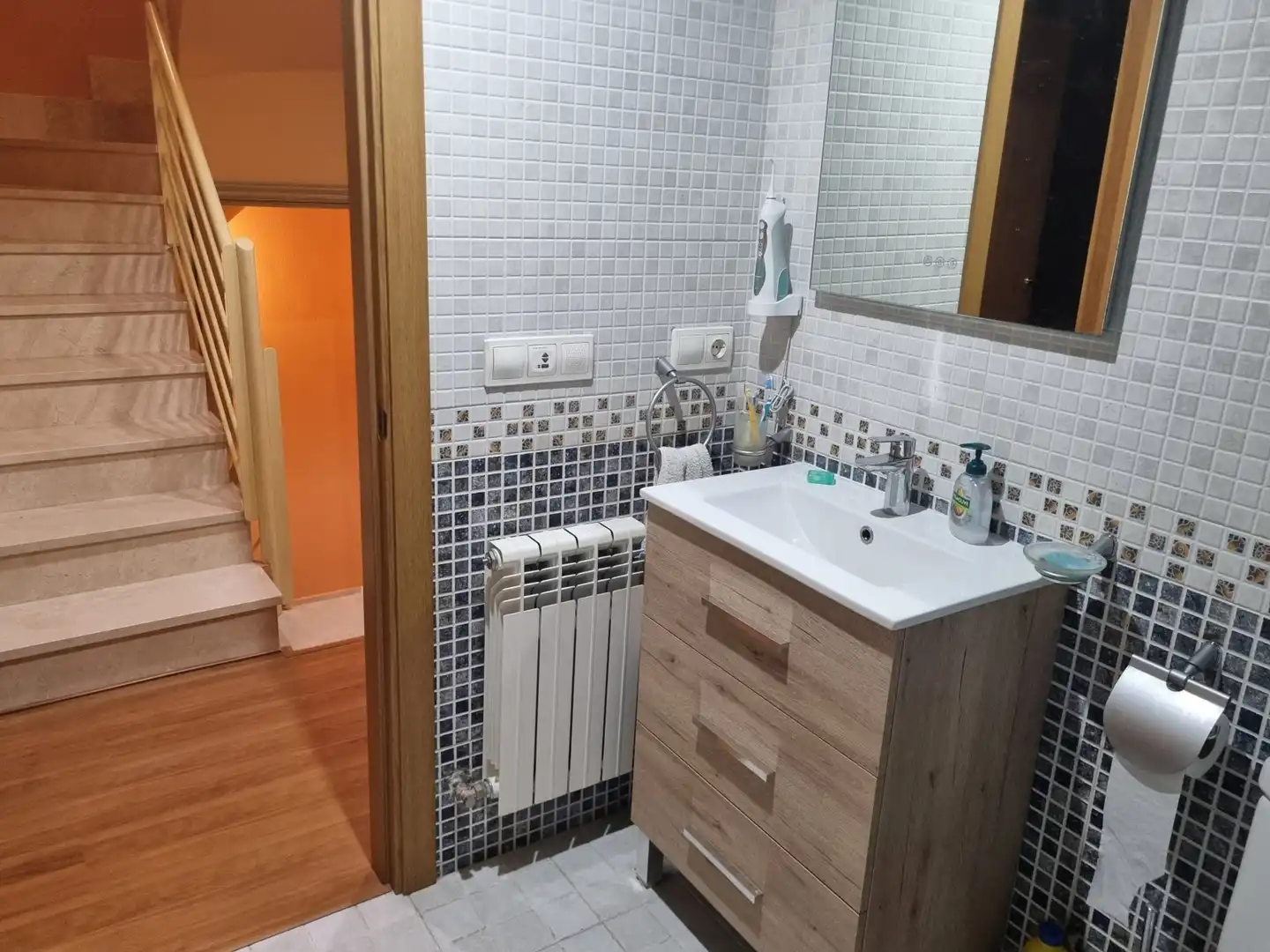 Bany de Casa o xalet en venda en Nájera amb Calefacció, Terrassa i Moblat