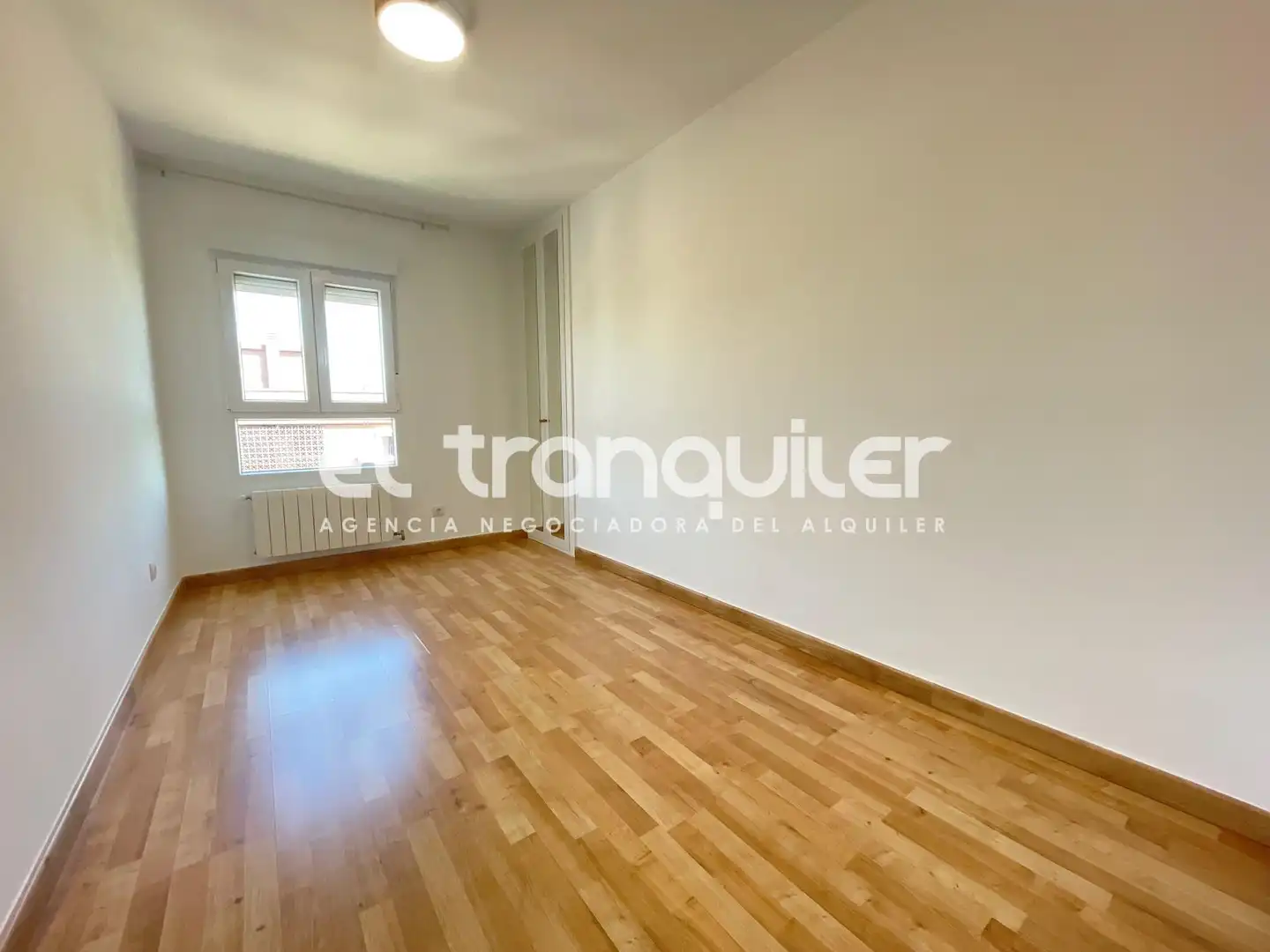 Dormitori de Pis de lloguer en Leganés amb Aire condicionat, Parquet i Terrassa