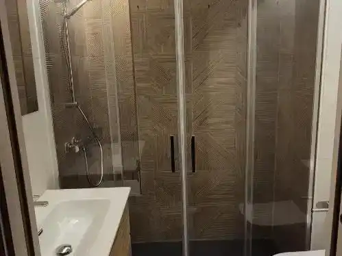 Bany de Pis en venda en  Zaragoza Capital amb Aire condicionat