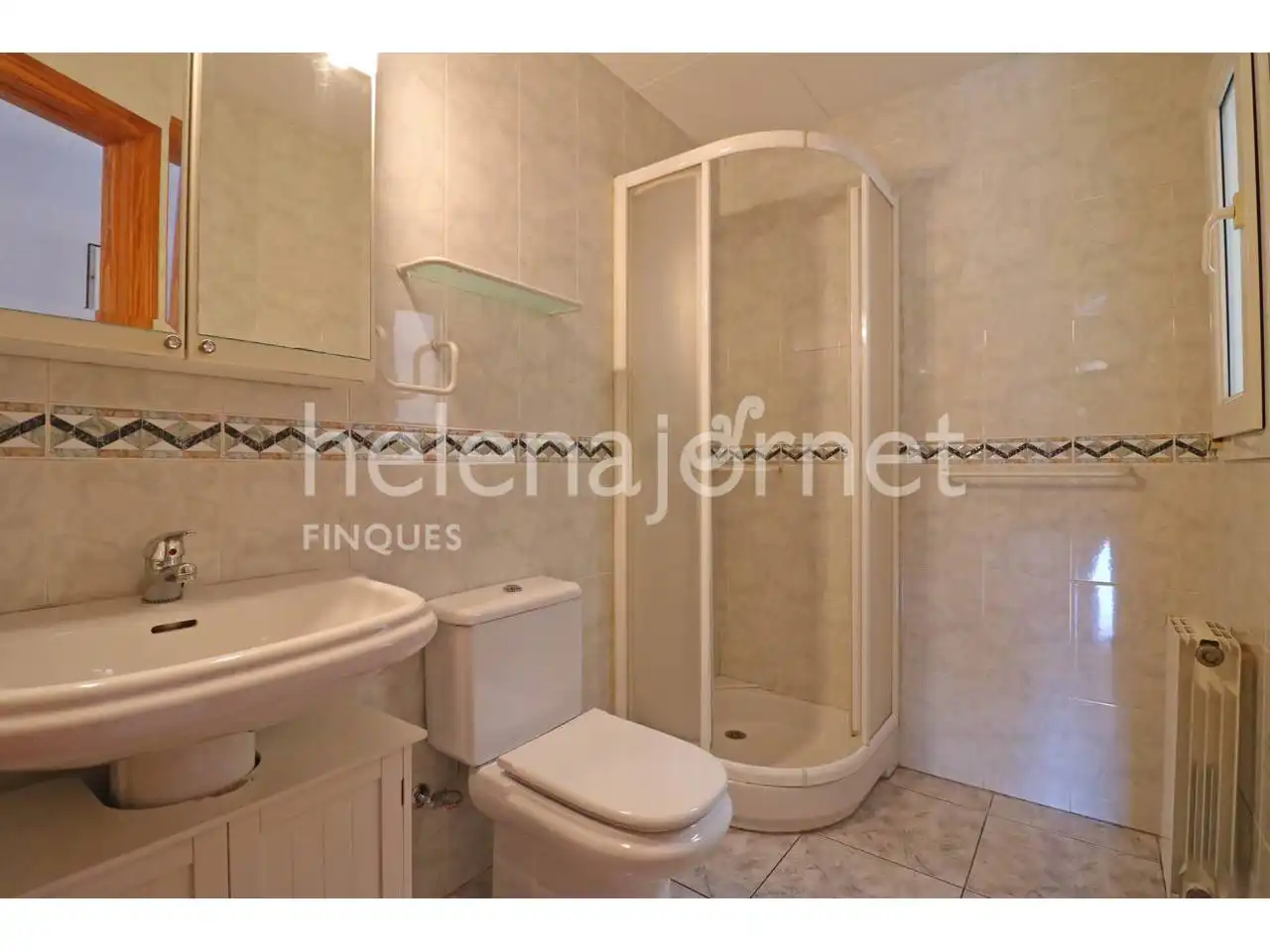 Baño de Casa o chalet en venta en Sant Feliu de Guíxols con Calefacción, Terraza y Alarma