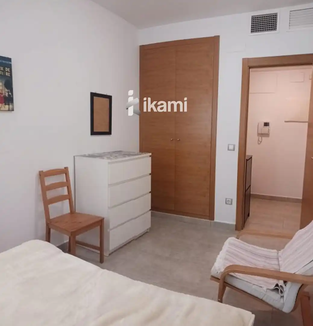 Habitación de Piso en venta en L'Atzúbia con Aire acondicionado, Calefacción y Terraza