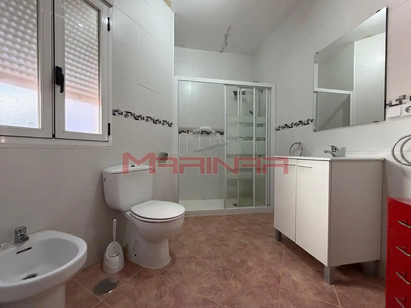 Haus oder Chalet zum Verkauf in Seseña mit Heizung, Privatgarten und Terrasse