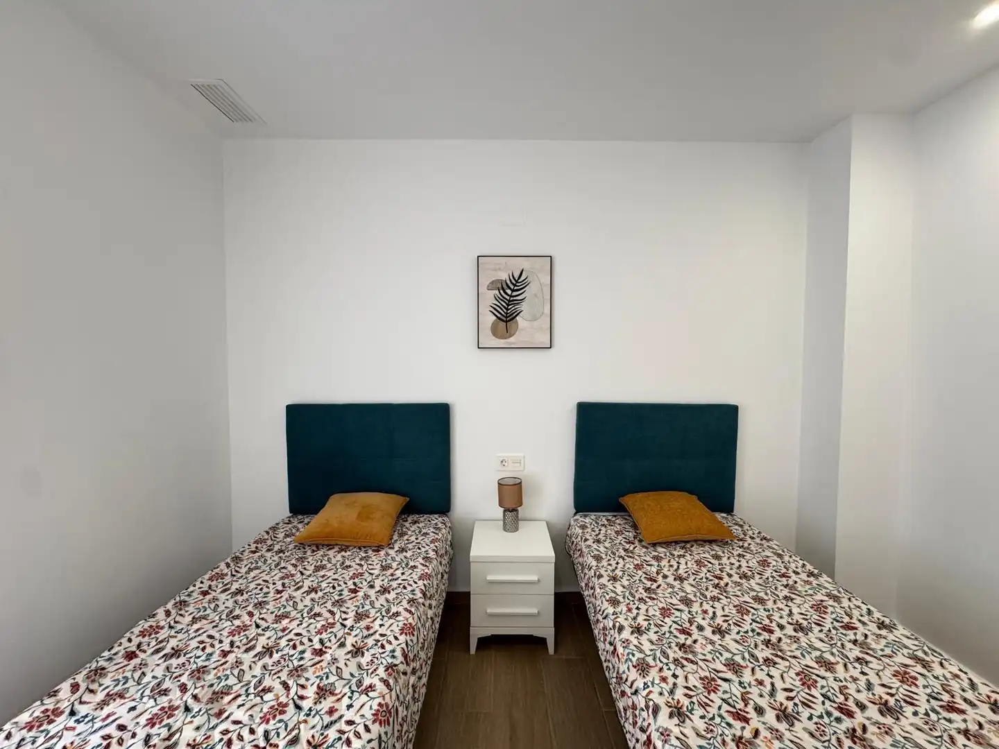 Apartment with terrace for sale in Calle arquitecto laramendi, imagen 11
