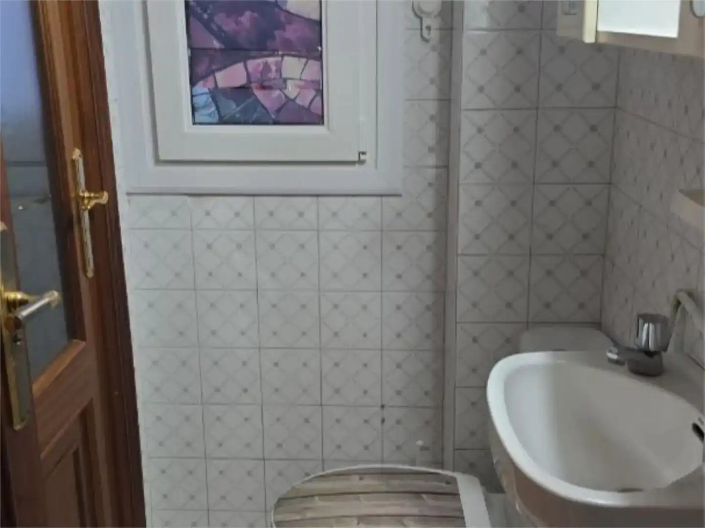 Badezimmer von Wohnung zur Miete in A Coruña Capital 