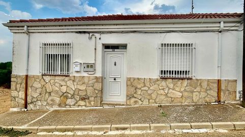 Photo 2 of Country homes for sale in Roperuelos del Páramo, León