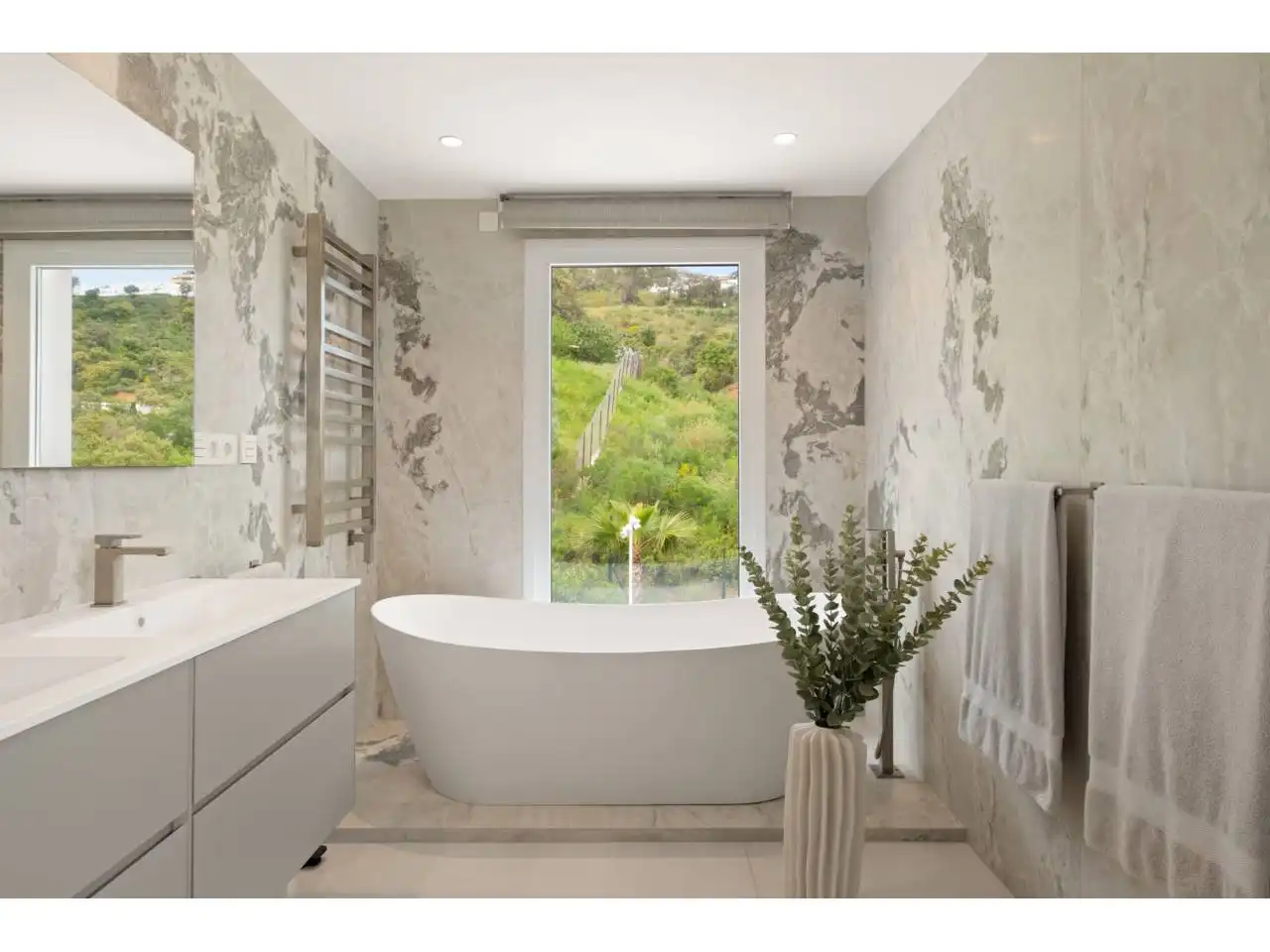 Baño de Casa o chalet en venta en Ojén con Aire acondicionado, Calefacción y Jardín privado