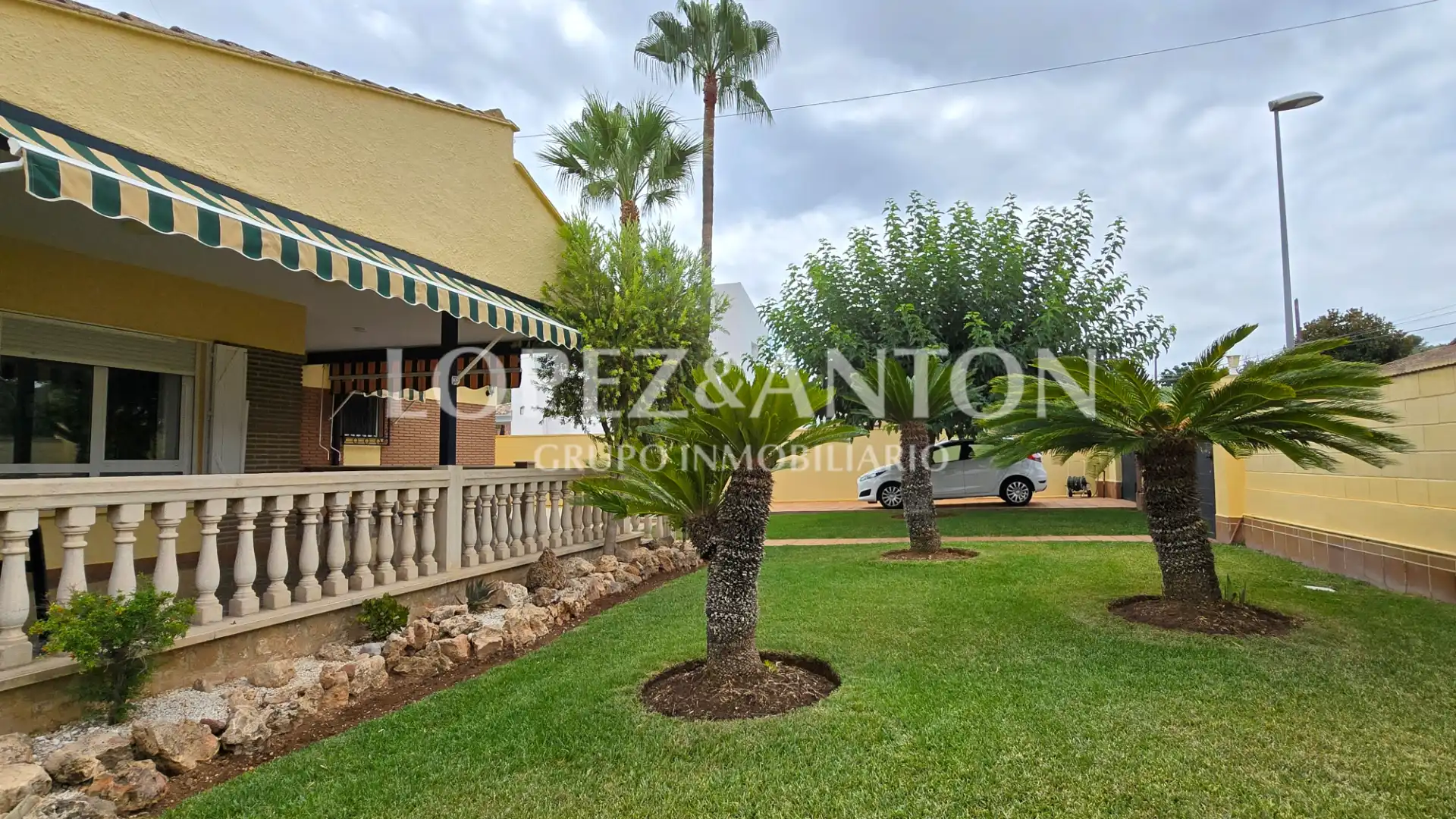 Garden of Houses for sale in L'Eliana  with Air Conditioner, Private garden and Terrace