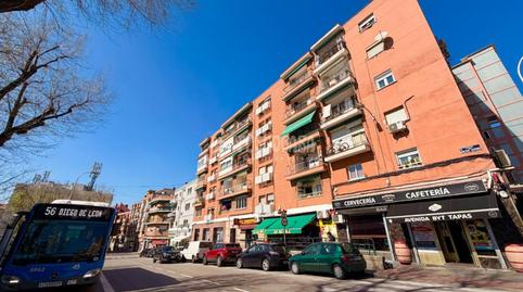 Foto 2 de Piso en venta en Numancia,  Madrid Capital