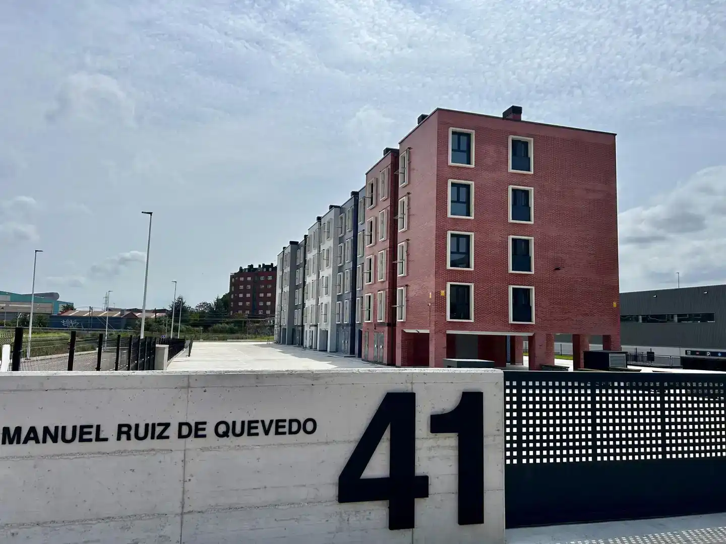 Vista exterior de Piso de alquiler en Santander con Trastero