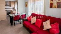 Sala d'estar de Apartament en venda en Cofrentes amb Aire condicionat, Calefacció i Balcó