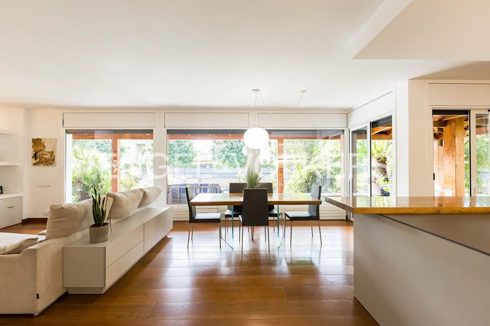 Dining room of Country homes for sale in Vilanova i la Geltrú  with Air Conditioner, Heating and Private garden