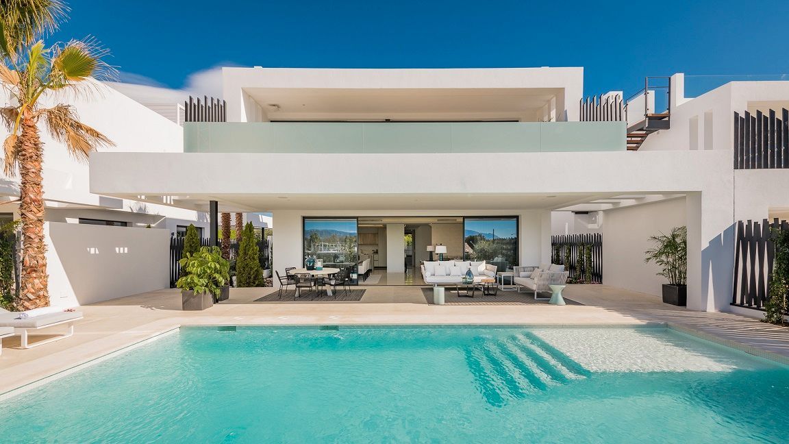 Exterior view of House or chalet to rent in Marbella  with Air Conditioner, Terrace and Swimming Pool