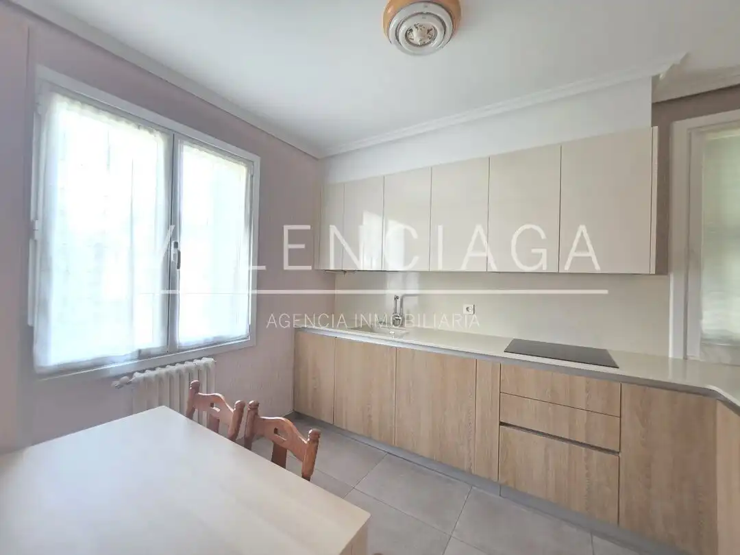 Flat for sale in Beasain