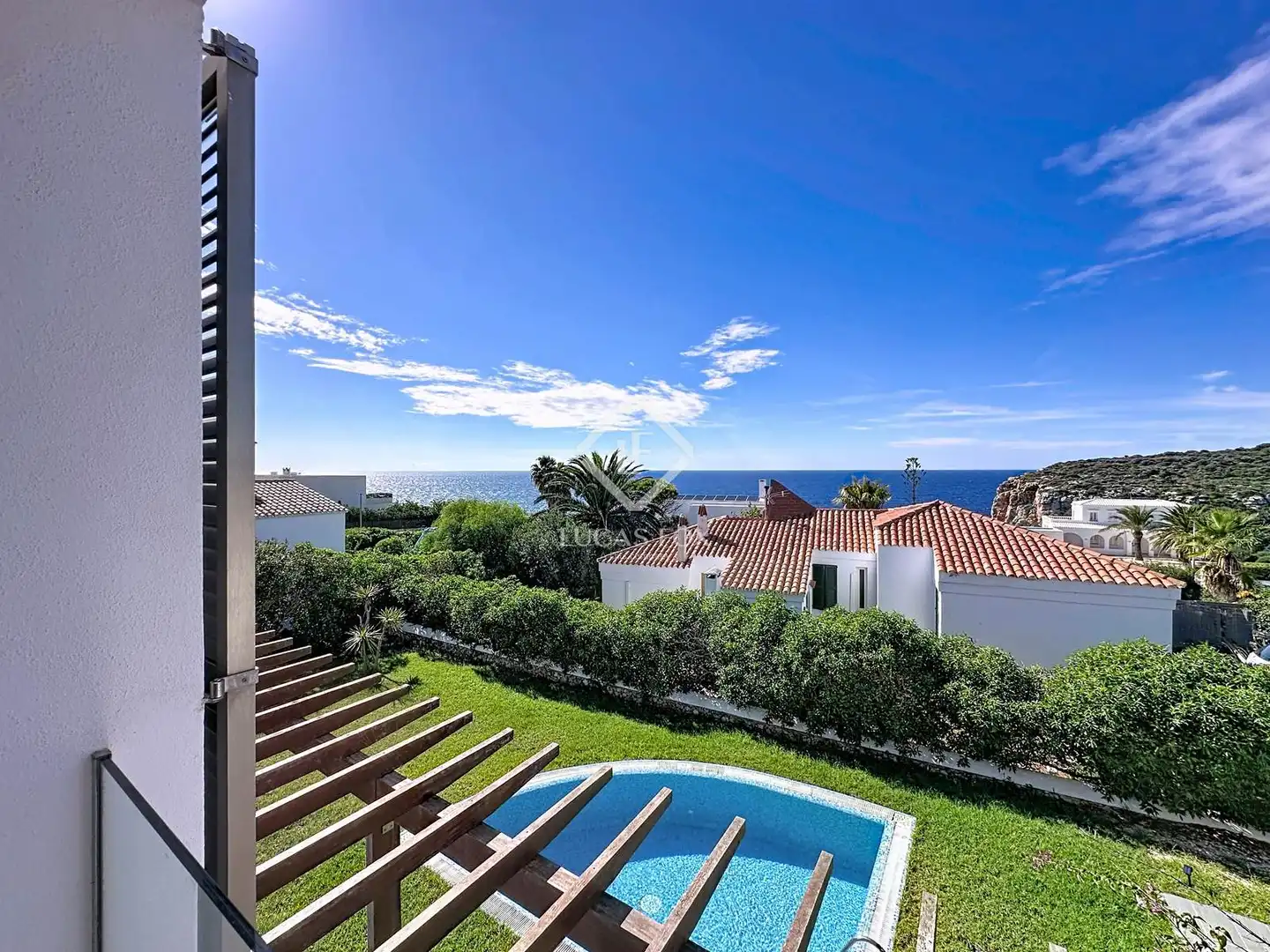 Vista exterior de Casa o xalet en venda en Maó - Mahón amb Aire condicionat, Calefacció i Jardí privat