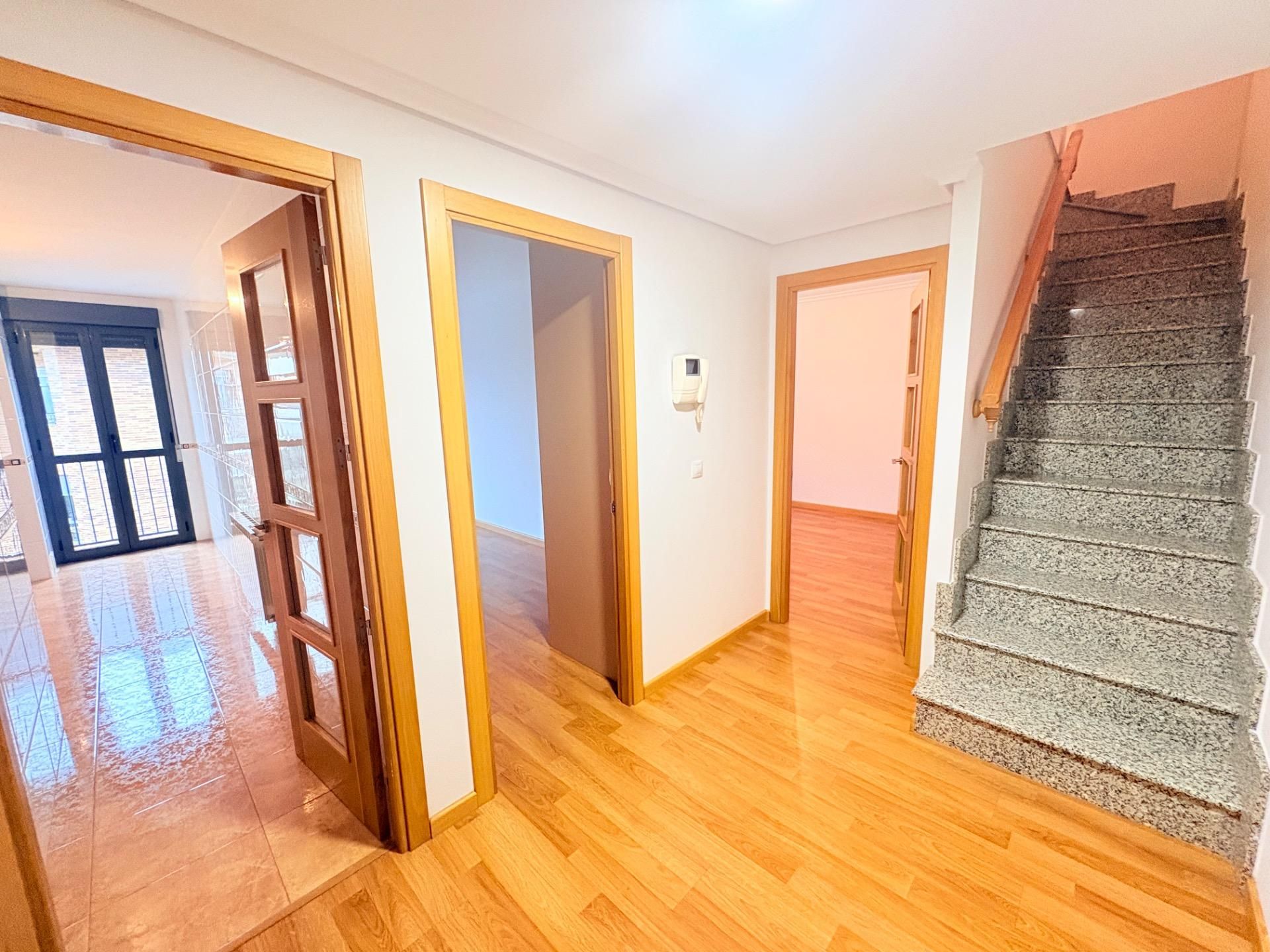 Duplex for sale in Ponferrada  with Heating