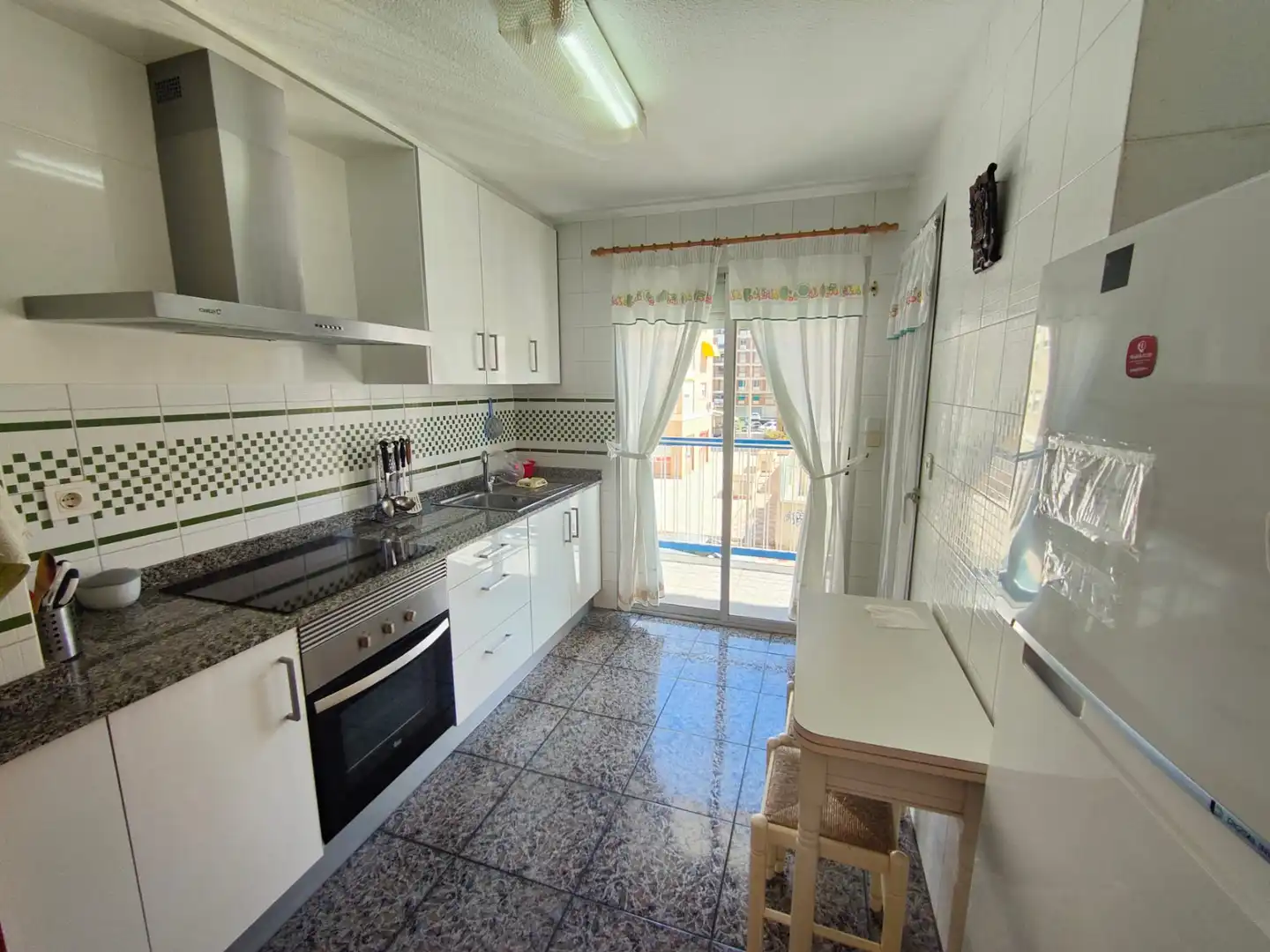 Kitchen of Flat for rent in Santa Pola  with Air Conditioner, Heating and Terrace