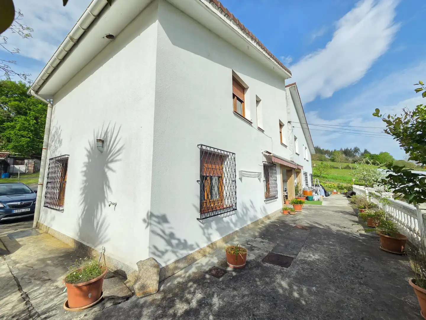 Vista exterior de Casa o xalet en venda en Iurreta amb Calefacció, Jardí privat i Terrassa