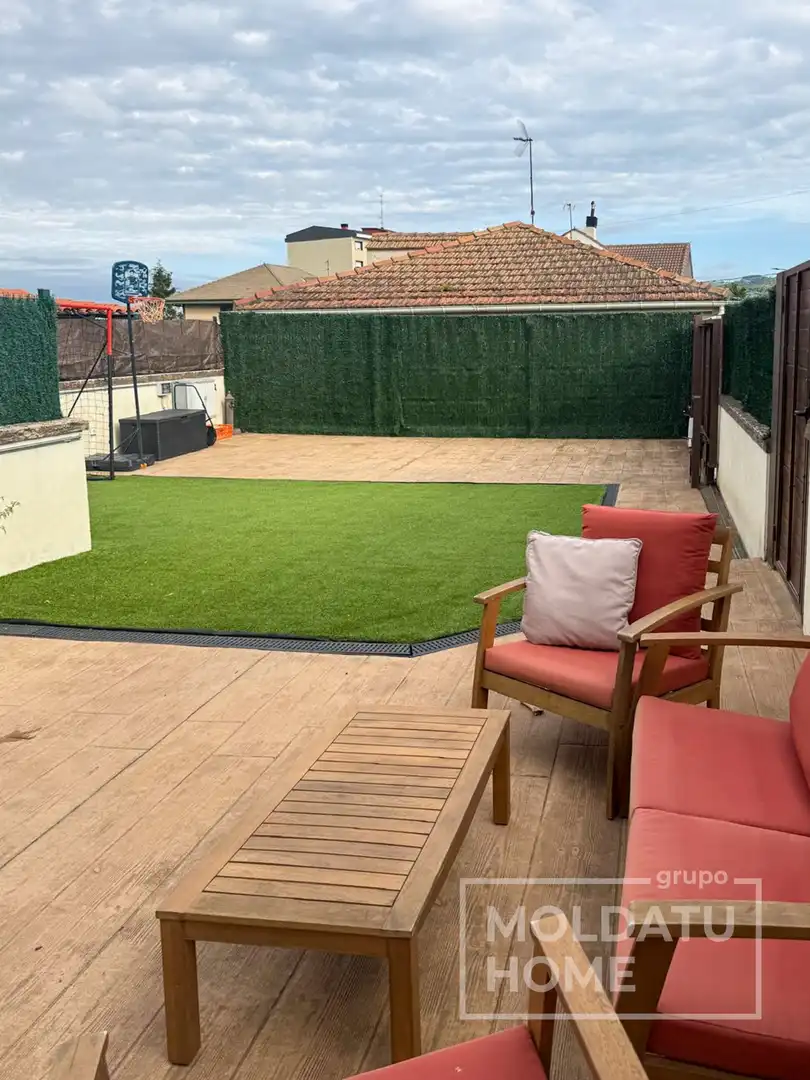 Terrace of Houses for sale in Abanto y Ciérvana-Abanto Zierbena  with Heating, Private garden and Terrace