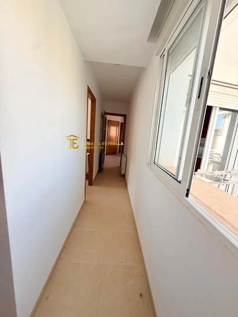 Dachboden zum Verkauf in Lorca mit Klimaanlage und Terrasse