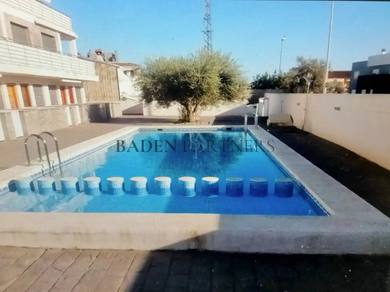 Piscina de Pis de lloguer en Vinaròs amb Aire condicionat, Terrassa i Piscina comunitària