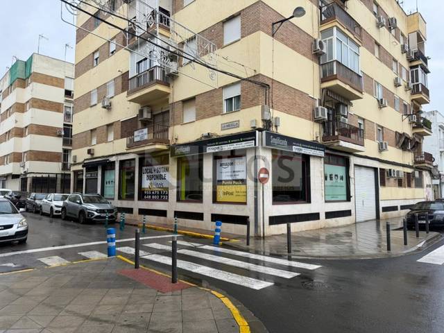 Local comercial en Alquiler en Calle Morerillas Las en Arenal - La Pólvora