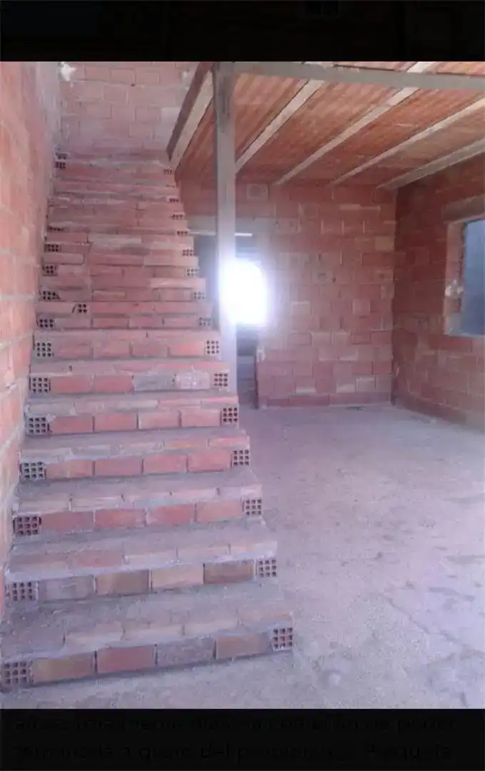 Dúplex en venda en Almadén