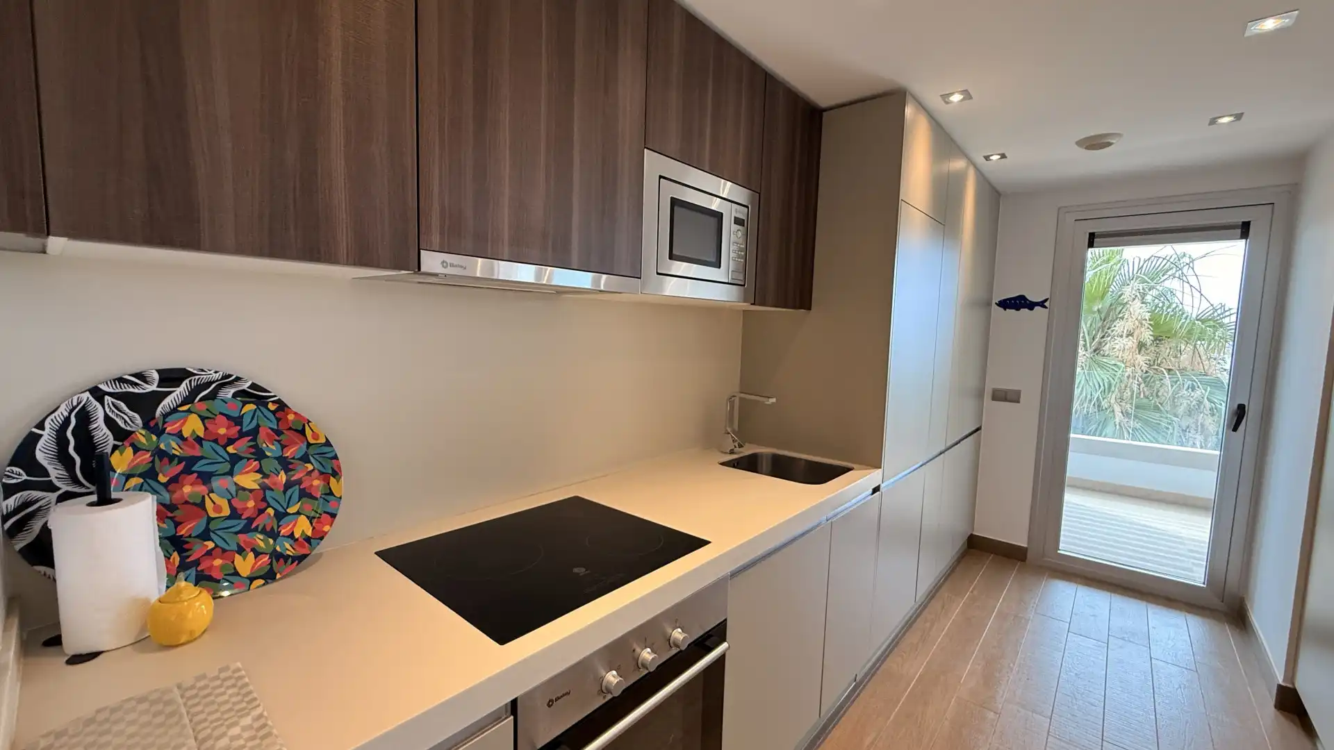 Cuina de Apartament de lloguer en Marbella amb Aire condicionat, Calefacció i Terrassa