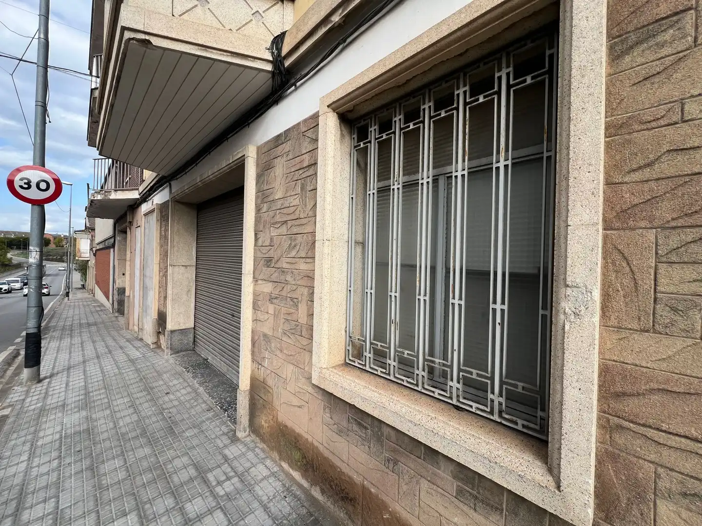 Vista exterior de Nave industrial en venta en Navarcles con Alarma