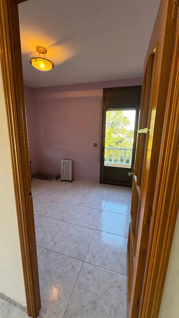 Habitación de Casa o chalet en venta en Torredembarra con Aire acondicionado, Calefacción y Jardín privado