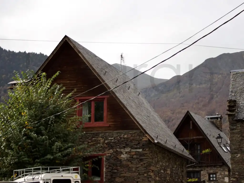 Vista exterior de Casa o chalet en venta en Bausen