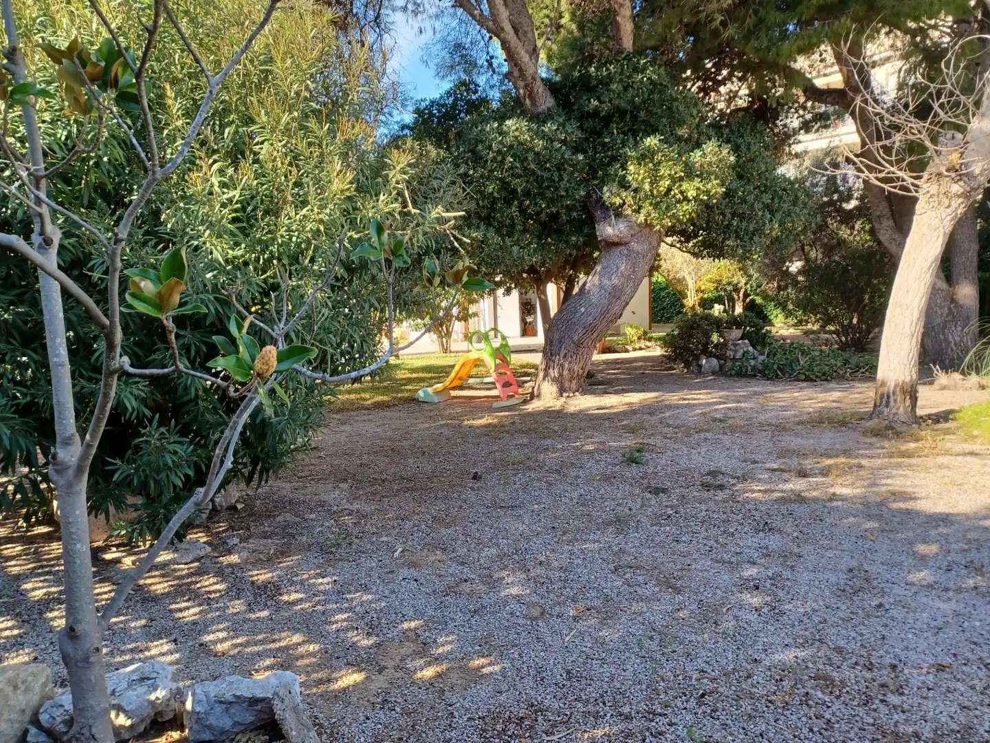 Jardí de Casa o xalet en venda en Cubelles amb Jardí privat