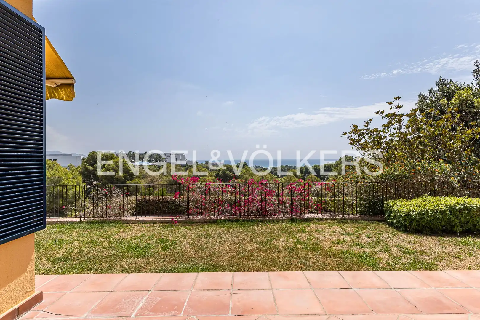 Terrace of Houses for sale in Sitges  with Air Conditioner, Heating and Private garden