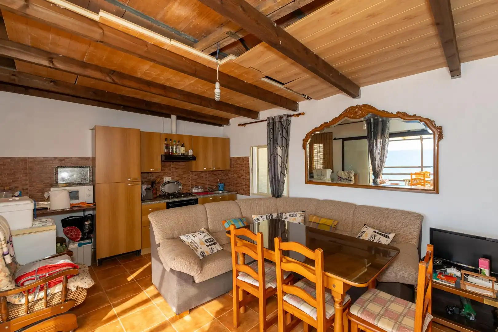 Wohnzimmer von Einfamilien-Reihenhaus zum Verkauf in Salobreña mit Klimaanlage, Heizung und Terrasse