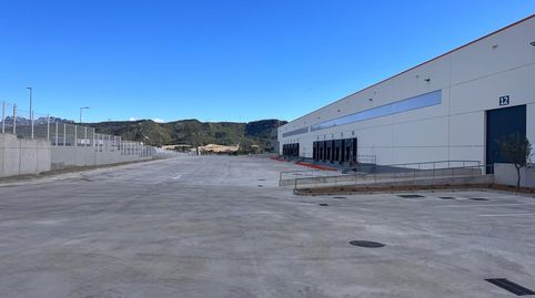 Nave industrial de nueva construcción en Odena