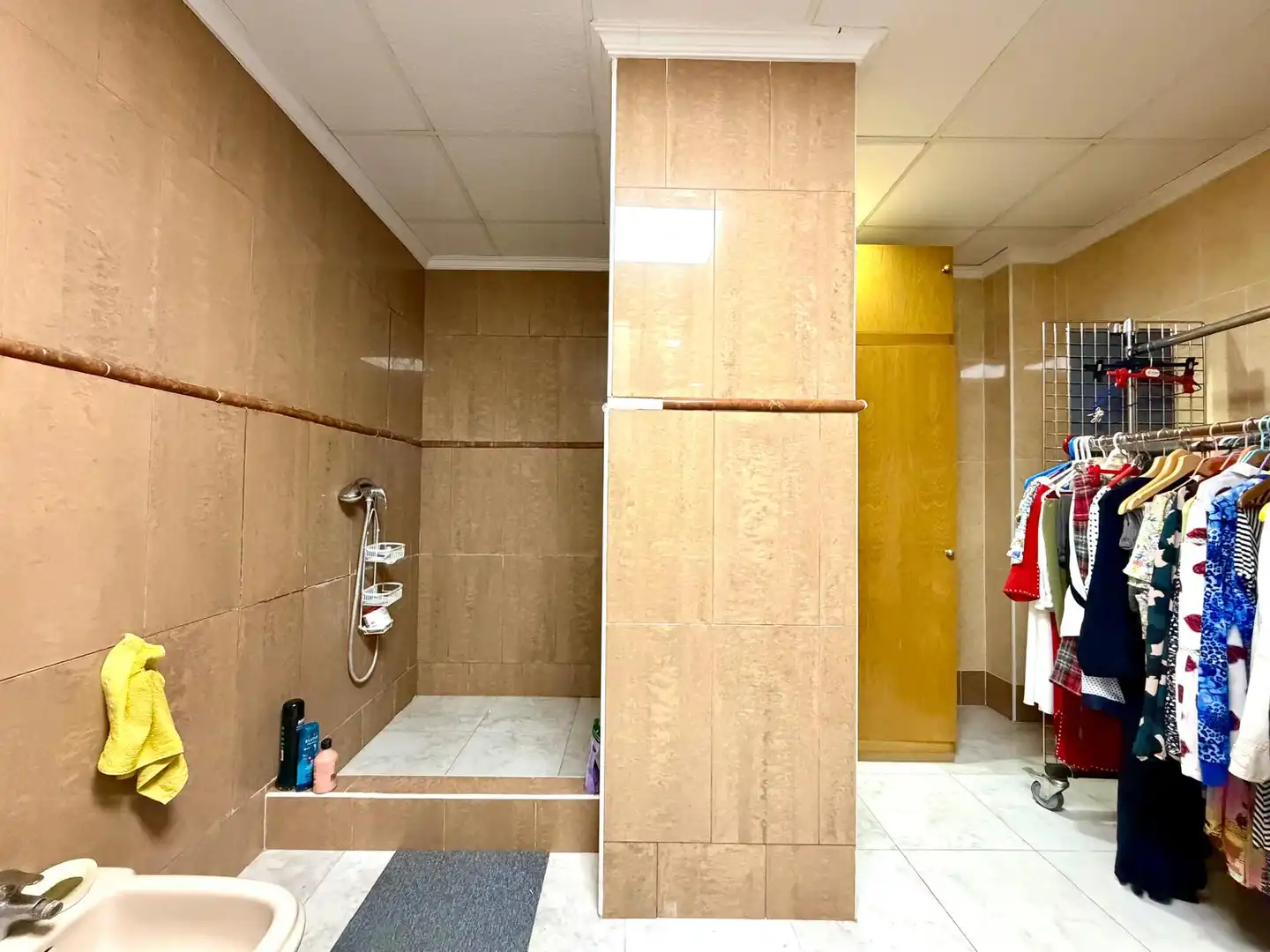 Bany de Edifici en venda en Canet d'En Berenguer