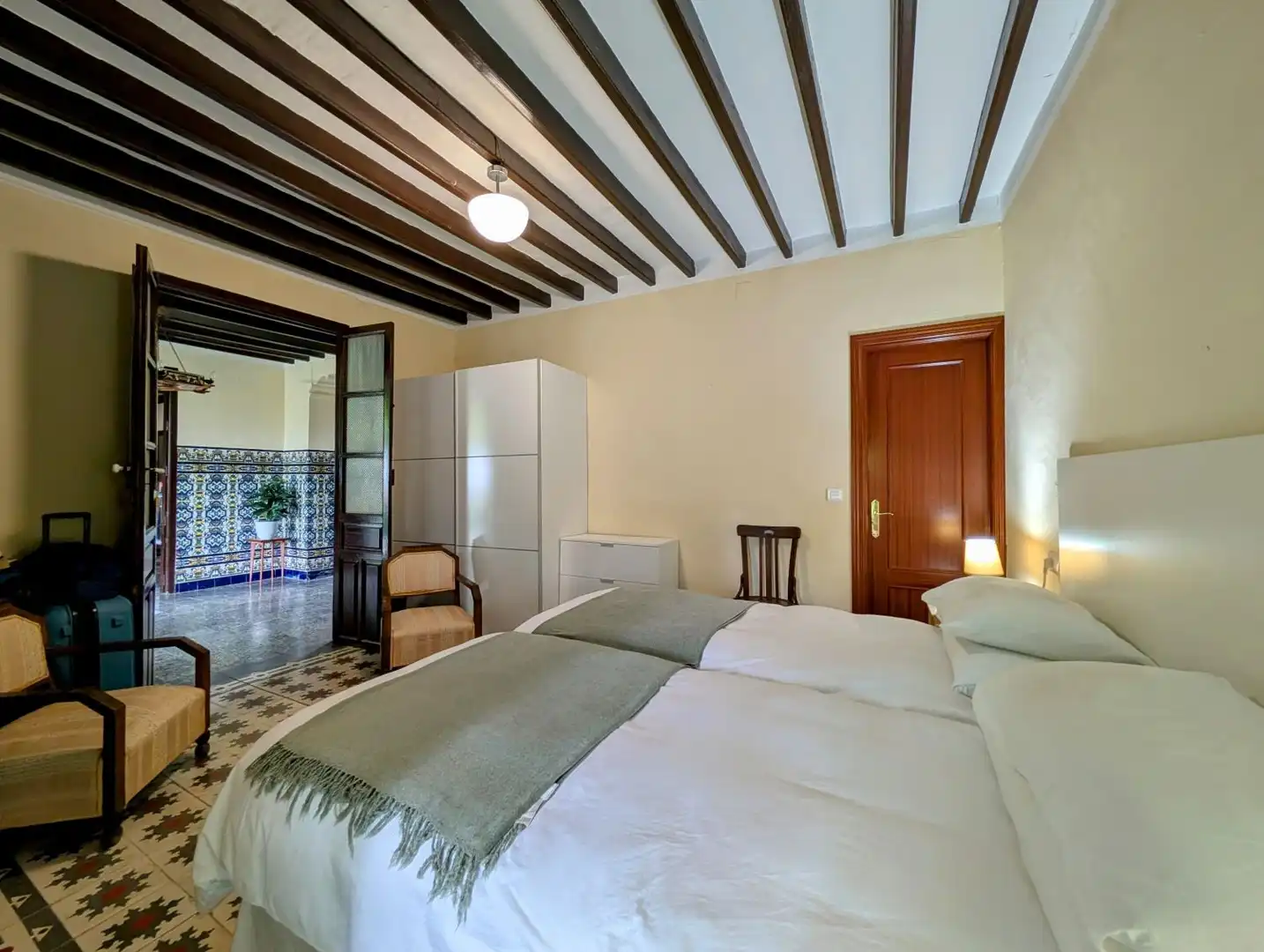 Dormitori de Casa o xalet en venda en Loja amb Aire condicionat, Calefacció i Jardí privat