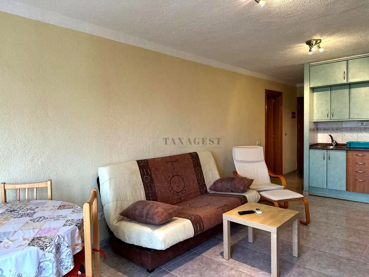 Living room of Flat for sale in Amposta  with Air Conditioner and Heating